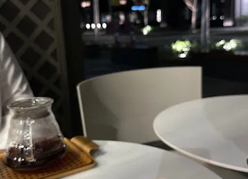 Yann Couvreur Pâtisserie - Dubai | One Central