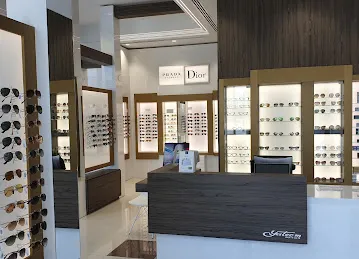 Yateem Optics