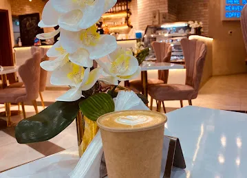 اينشتاين كافيه Einstein cafe