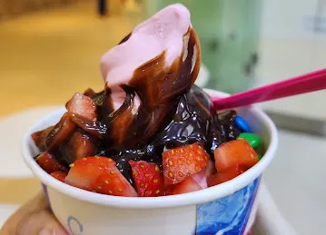 Yogen Fruz