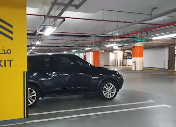 Zabeel Tower Parking