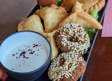 Zahrat Abeer Restaurant and Cafe
