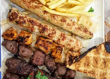 Zahret Lebanon Restaurant