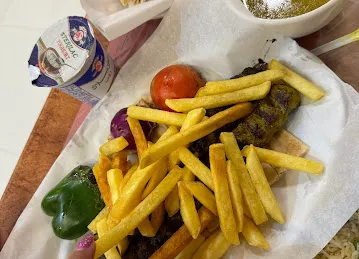 Zaina Restaurant