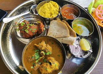 Zanzan-Eat Restaurant (Maharashtrian Restaurant)