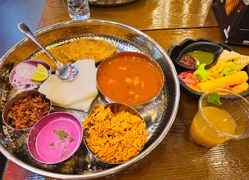 Zanzan-Eat Restaurant (Maharashtrian Restaurant)