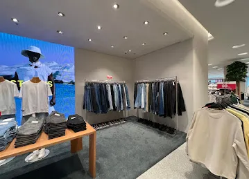 ZARA
