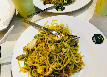 Zaytoon Plaza Star Restaurant