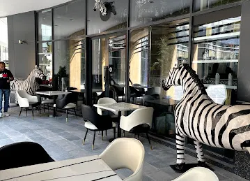 Zebra cafe
