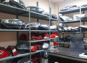 زهير الجابي لتجارة قطع غيار السيارات المستعملة Zuher Aljabi Used Spare Parts