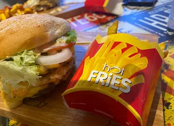 Zoal Burger Restaurantمطعم زول بيرقر