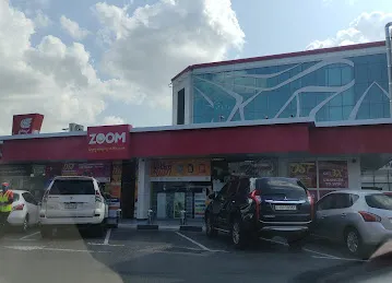 ZOOM | 33