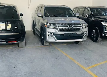 ZRS LUXURY CAR RENTALS