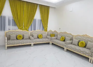 Zuhair Akhtar textile & tailoring shop